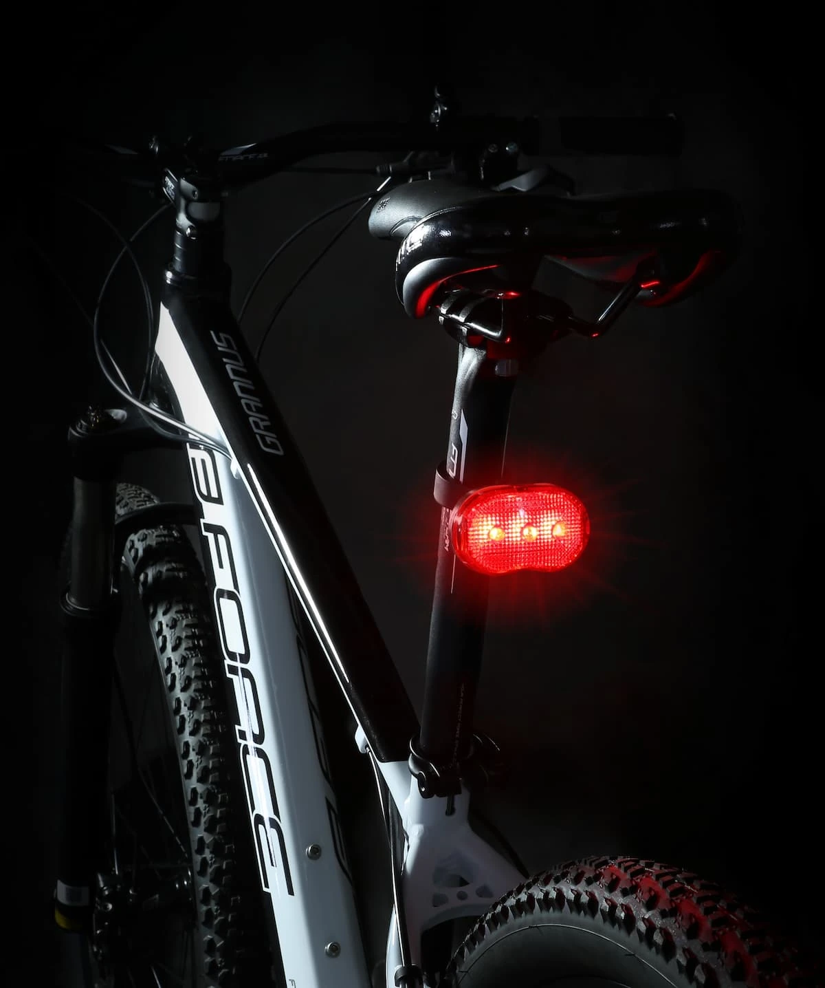 Bike Light Force TRI 3LM 3 LED batterie